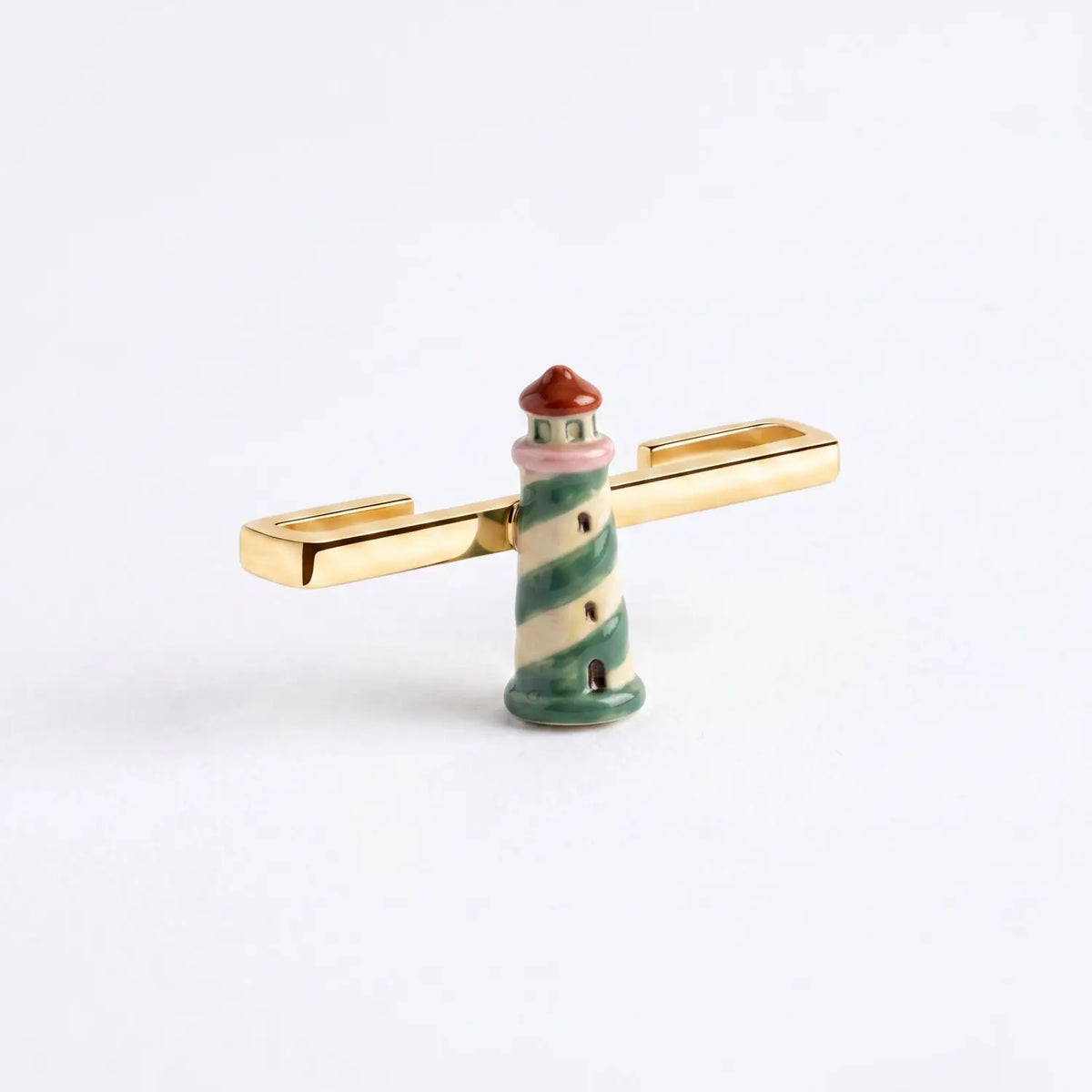 Charm Bar · Lighthouse